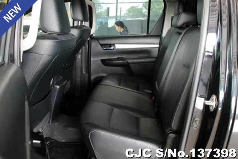 Toyota Hilux in Black for Sale Image 5